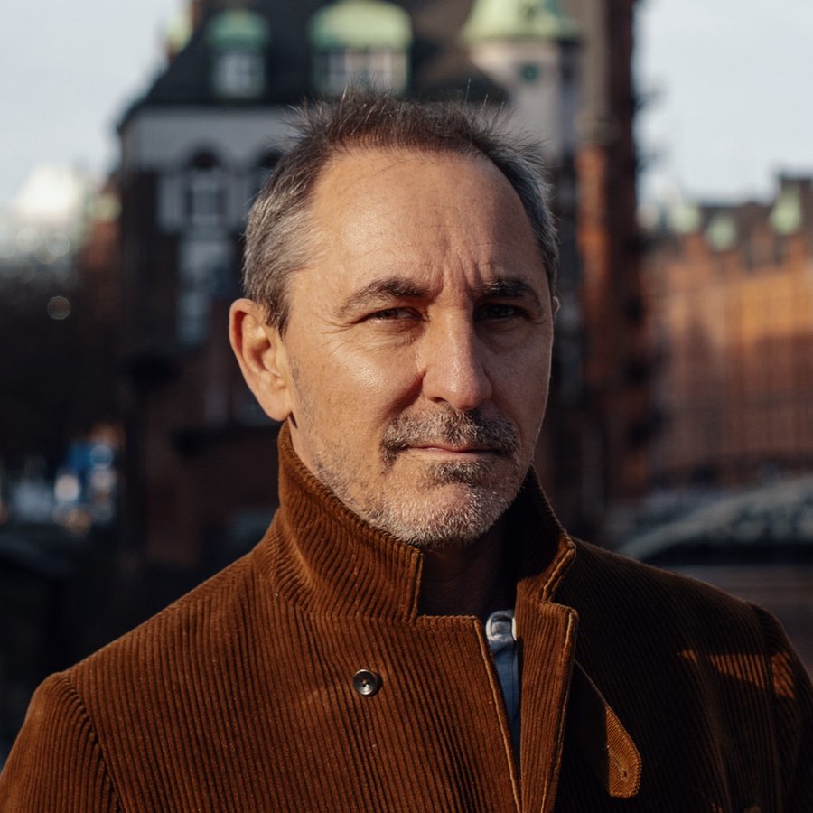 David Droga to step down as Accenture Song CEO, appointed Accenture Vice Chair
